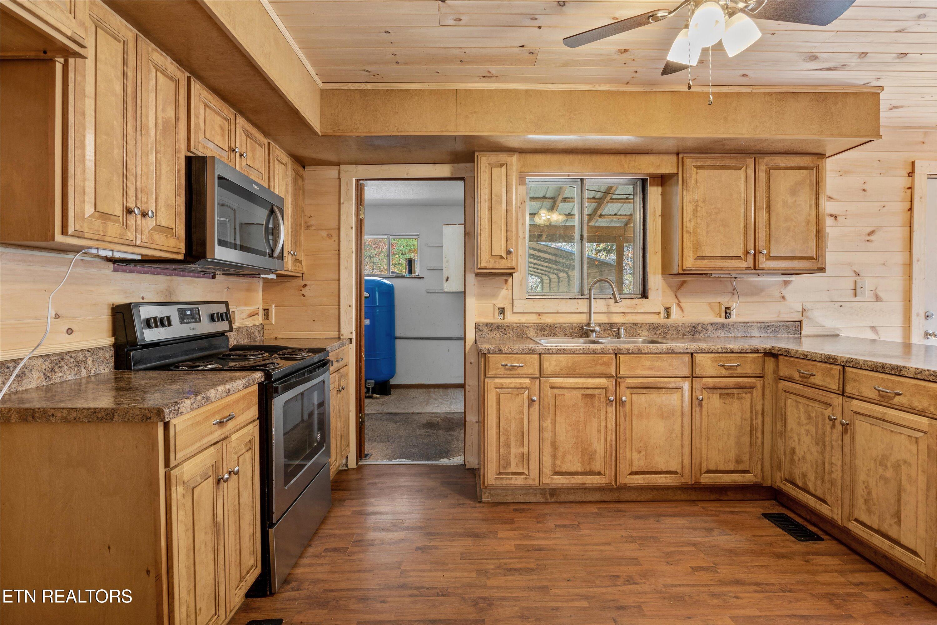 320 Caney Branch Road Tellico Plains, TN 37385 - Photo 7 of 35 07-320 Caney Br Rd 20