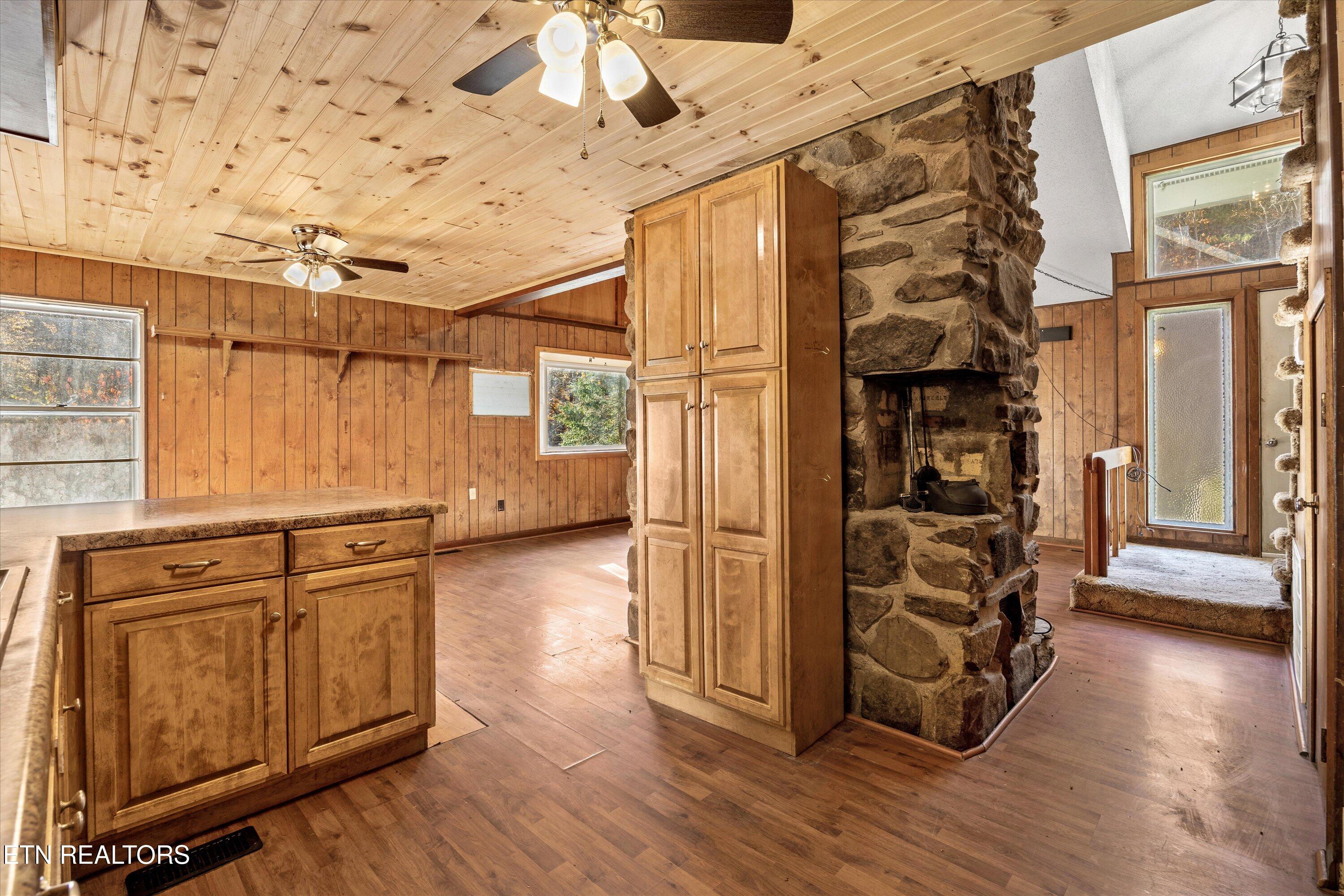 320 Caney Branch Road Tellico Plains, TN 37385 - Photo 10 of 35 10-320 Caney Br Rd 23