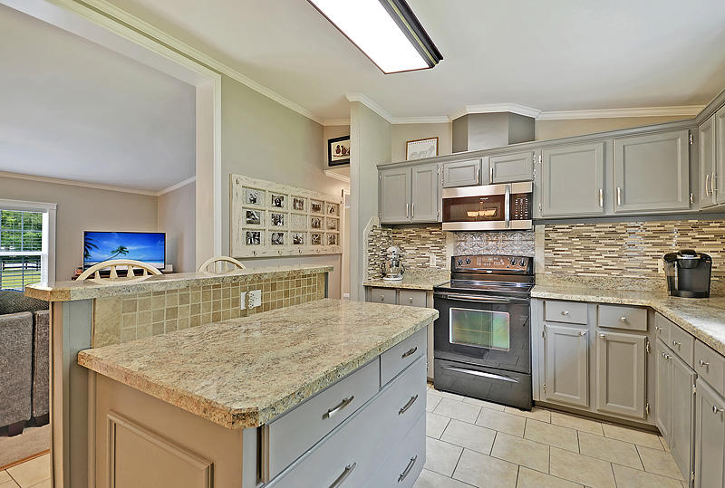 2047 Highway 61 Ridgeville, SC 29472 - Photo 11 of 30 Kitchen Best