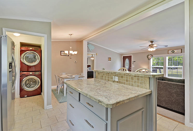 2047 Highway 61 Ridgeville, SC 29472 - Photo 12 of 30 Kitchen v3