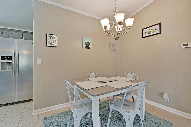 2047 Highway 61 Ridgeville, SC 29472 - Photo 14 of 30 Dining