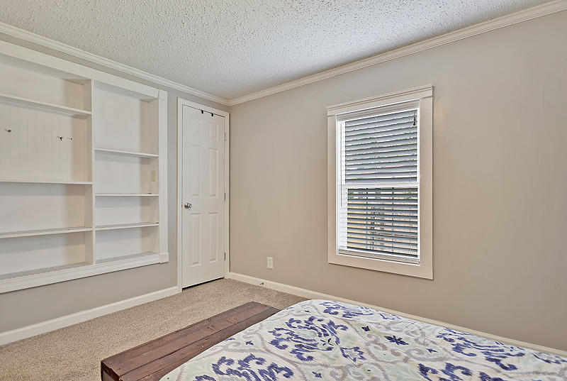 2047 Highway 61 Ridgeville, SC 29472 - Photo 21 of 30 Bedroom 2
