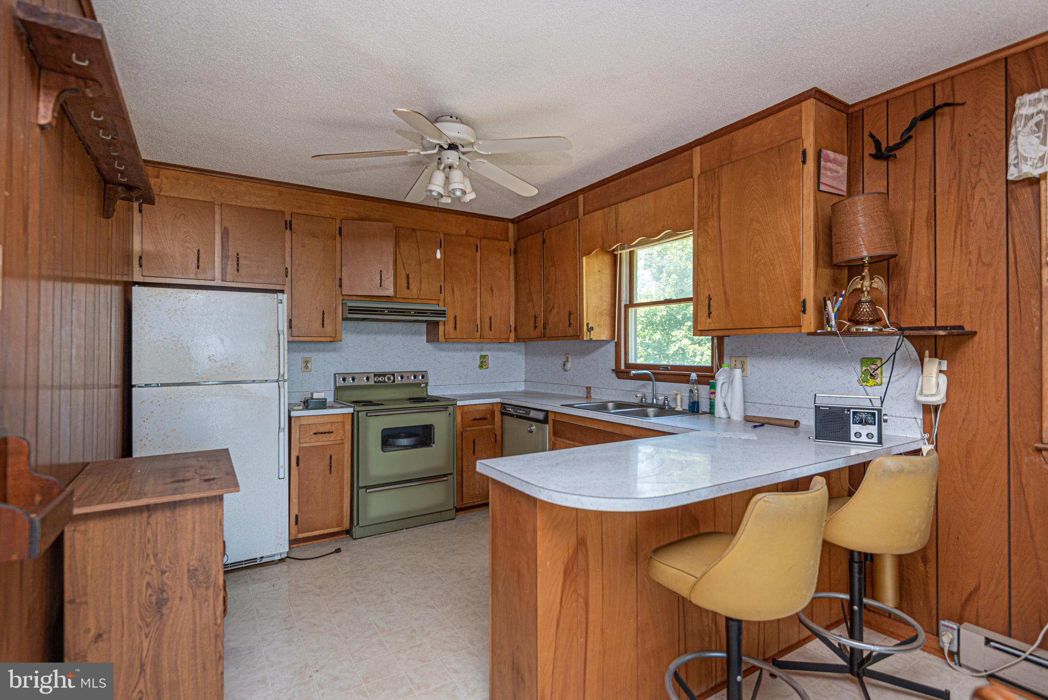 6040 South Point Road Berlin, MD 21811 - Photo 8 of 39 Gallery Image 8