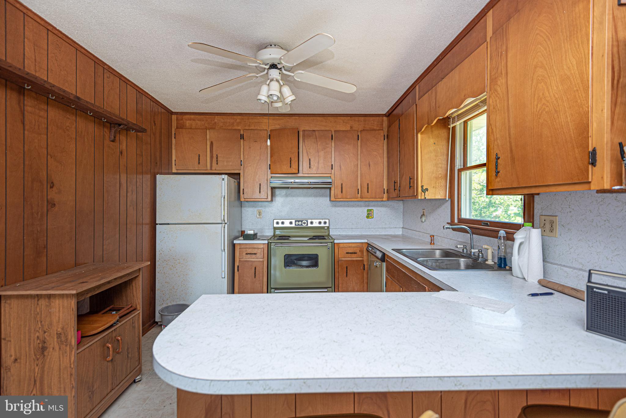 6040 South Point Road Berlin, MD 21811 - Photo 10 of 39 Gallery Image 10