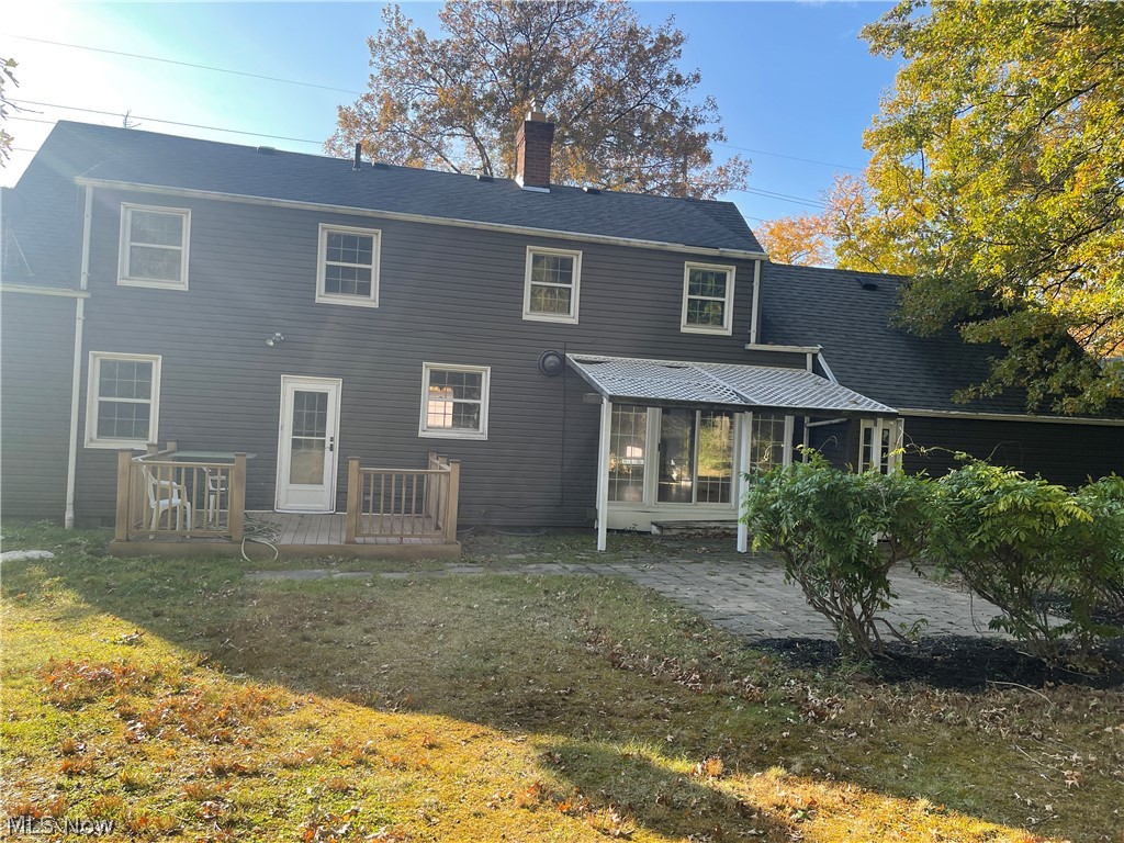 1683 Richmond Road Lyndhurst, OH 44124 - Photo 2 of 31