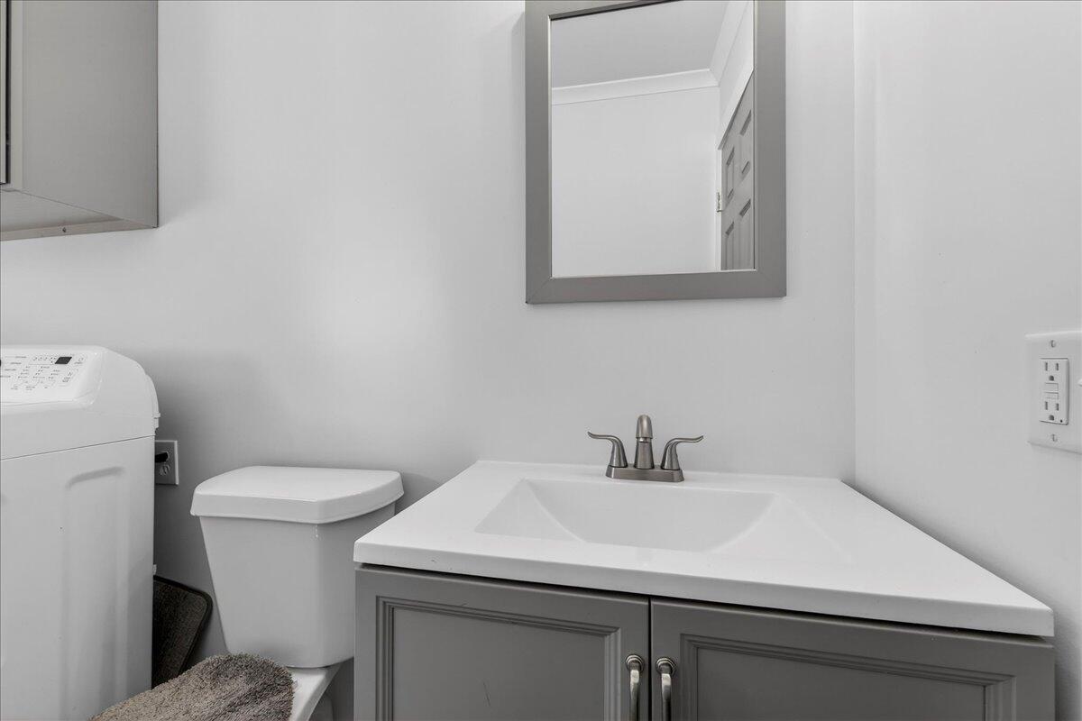 693 State Rd S-38-200 Santee, SC 29142 - Photo 19 of 30 20-Maddie Breggia - DSC00677