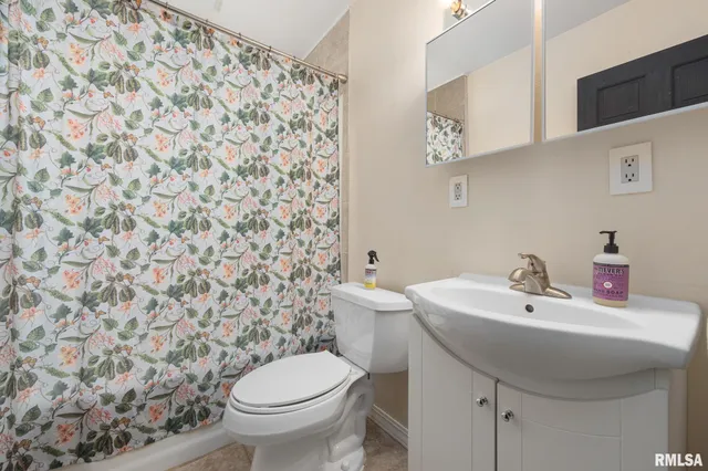 $119,900 | 1008 Irene Street, Pekin, IL 61554