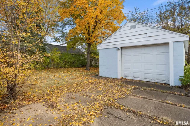 $119,900 | 1008 Irene Street, Pekin, IL 61554