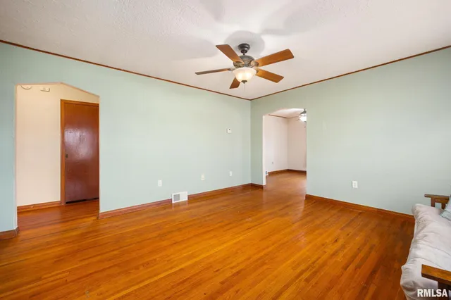 $119,900 | 1008 Irene Street, Pekin, IL 61554