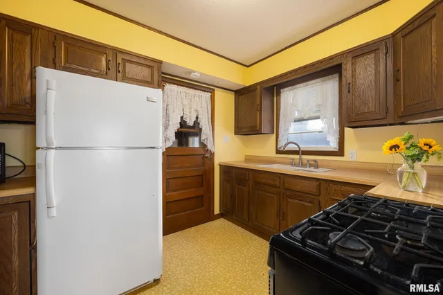 $119,900 | 1008 Irene Street, Pekin, IL 61554