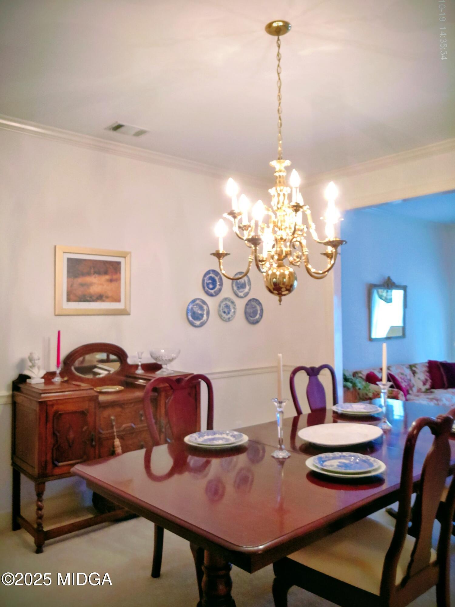 107 North Wellington Macon, GA 31210 - Photo 7 of 23 a view of a dining room with furniture