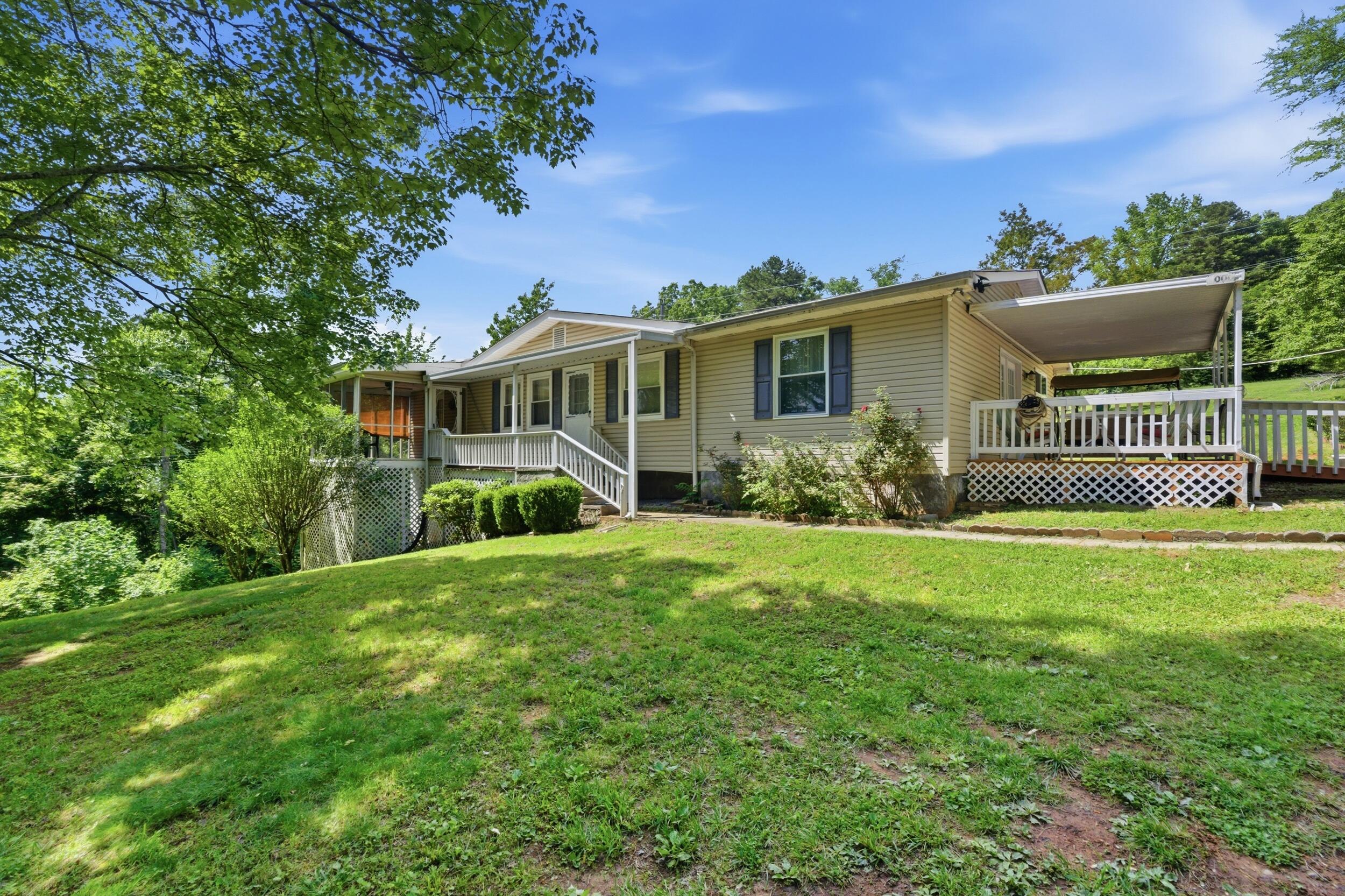 1000 Hill Crest Road Hixson, TN 37343 - Photo 30 of 31 Front of the Home