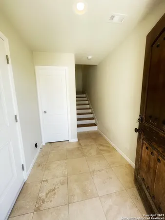 $1,675 | 1889 Windmere, Canyon Lake, TX 78133