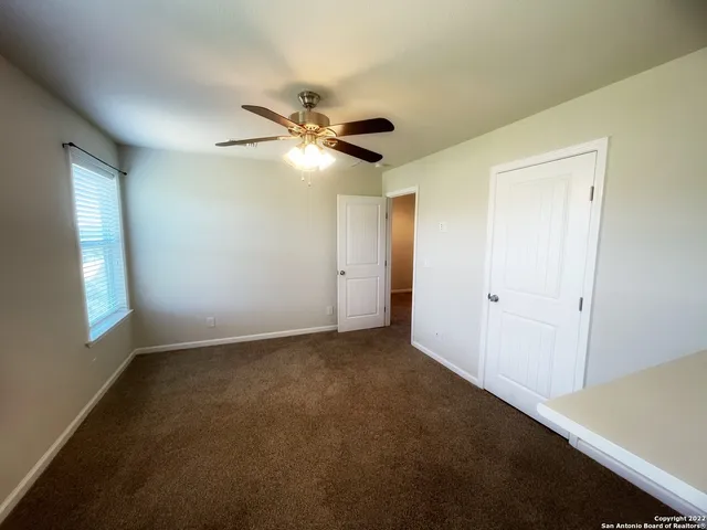 $1,750 | 1889 Windmere, Canyon Lake, TX 78133