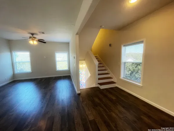 $1,675 | 1889 Windmere, Canyon Lake, TX 78133