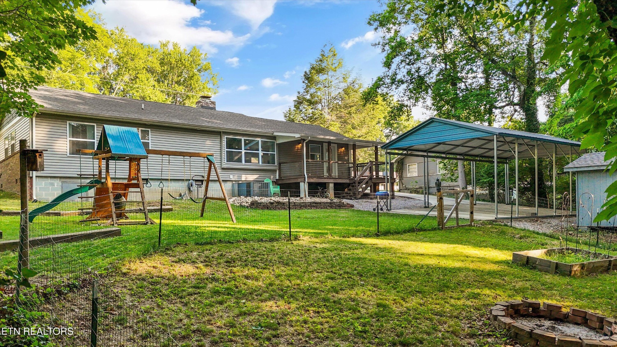 107 West Magnolia Lane Oak Ridge, TN 37830 - Photo 33 of 40 Gallery Image 33