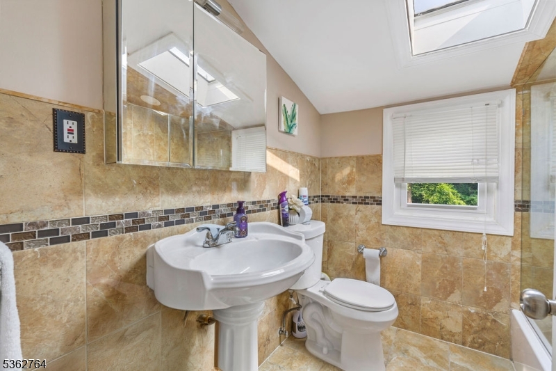 132 Parkside Road Plainfield, NJ 07060 - Photo 29 of 34