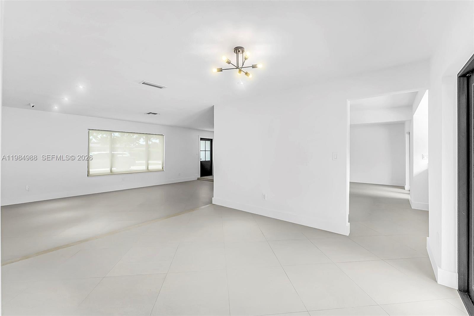 11640 Southwest 99th Court Miami, FL 33176 - Photo 12 of 41