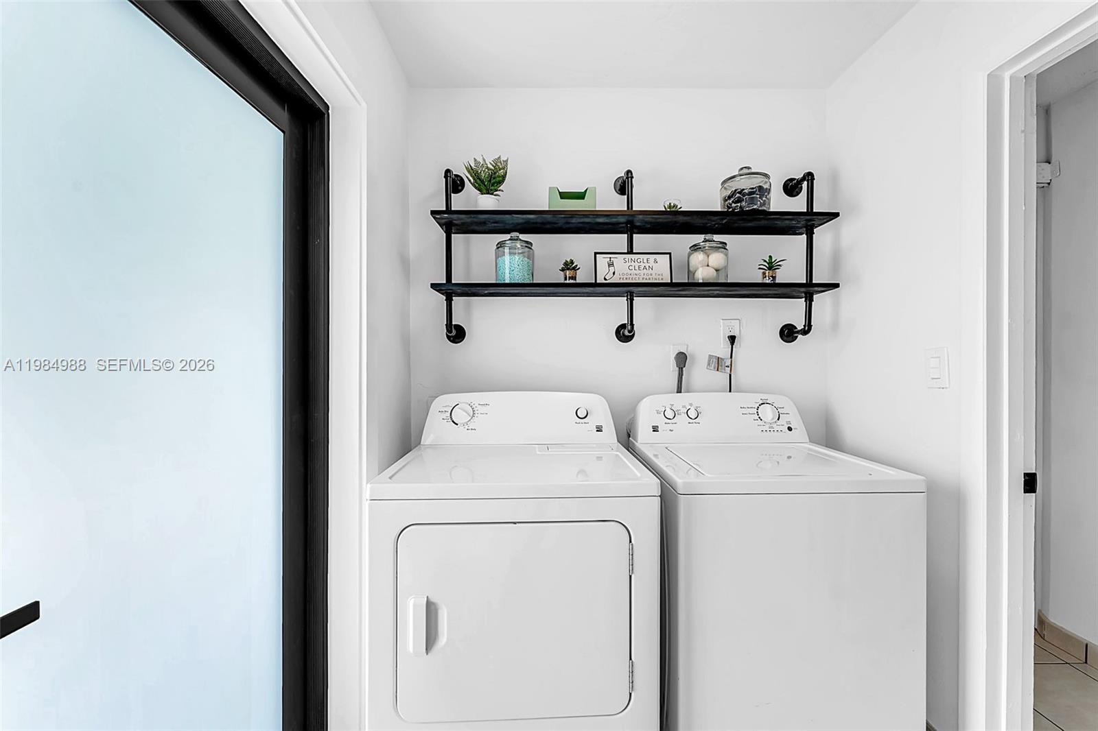 11640 Southwest 99th Court Miami, FL 33176 - Photo 14 of 41