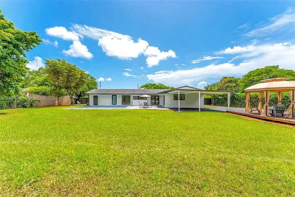 $7,200 | 11640 Southwest 99th Court, Miami, FL 33176