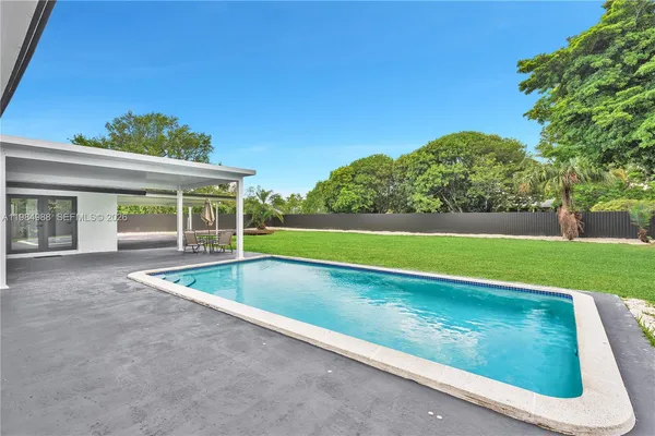 $7,300 | 11640 Southwest 99th Court, Miami, FL 33176