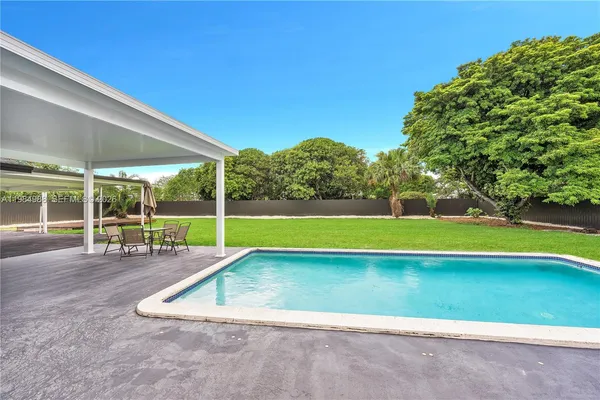 $7,300 | 11640 Southwest 99th Court, Miami, FL 33176