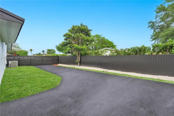 $7,300 | 11640 Southwest 99th Court, Miami, FL 33176
