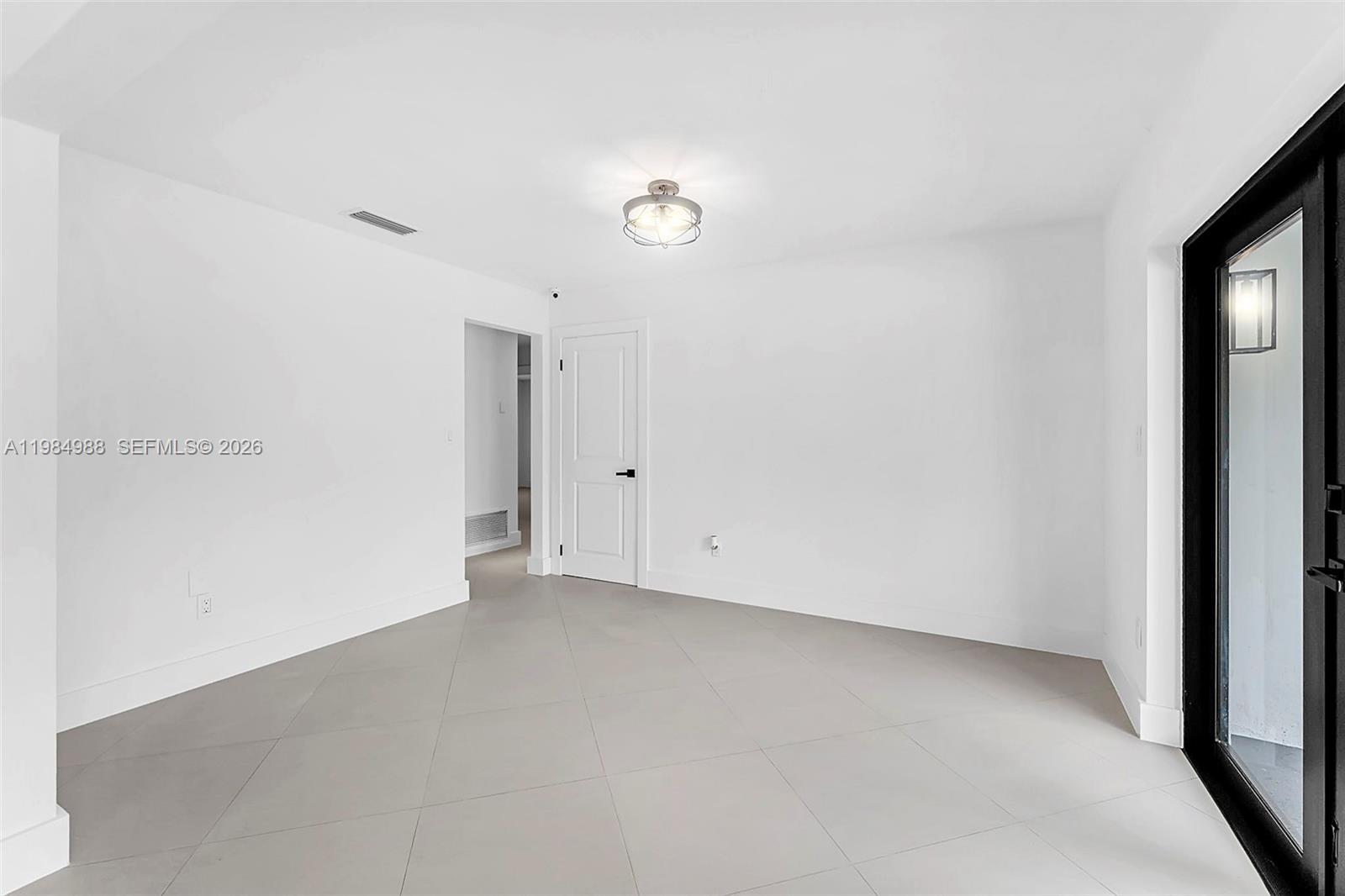 11640 Southwest 99th Court Miami, FL 33176 - Photo 7 of 41