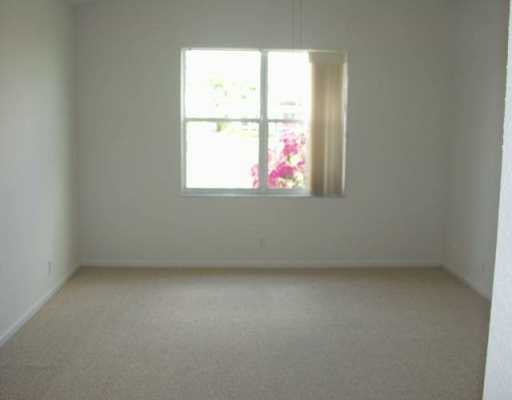 10091 Diamond Lake Road Boynton Beach, FL 33437 - Photo 7 of 10 Additional Photo