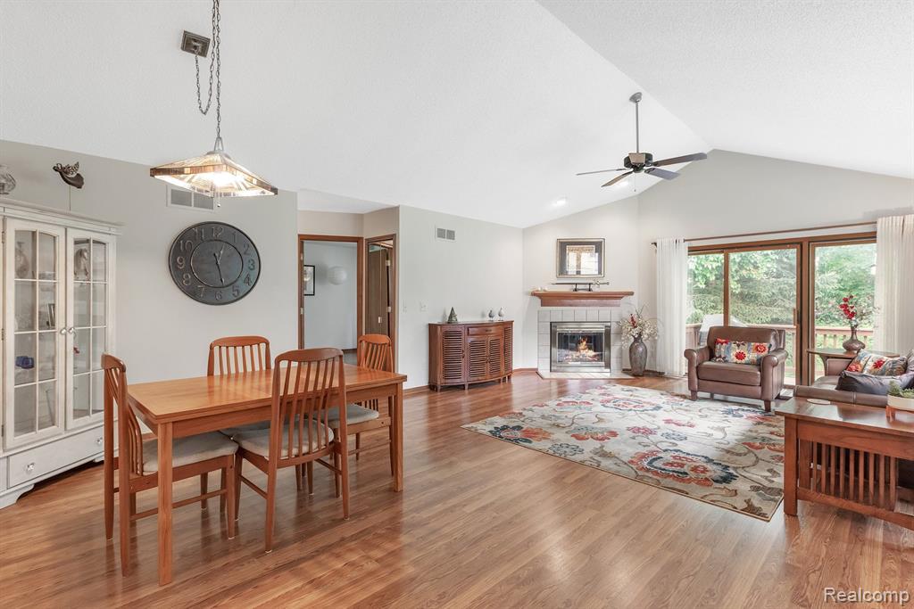 21745 River Ridge Trail, Unit 129 Farmington Hills, MI 48335 - Photo 9 of 34