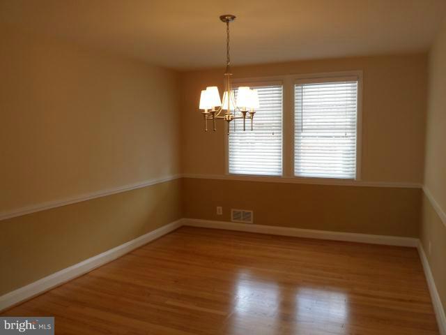1517 Tunlaw Road Baltimore, MD 21218 - Photo 3 of 30 Dining Room