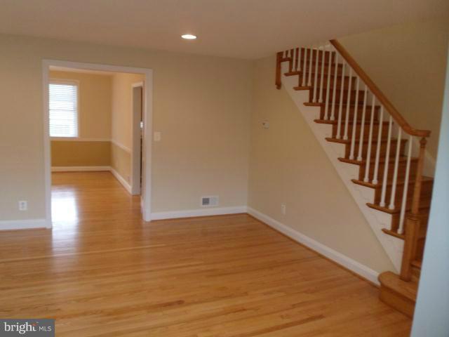 1517 Tunlaw Road Baltimore, MD 21218 - Photo 26 of 30 Living Room