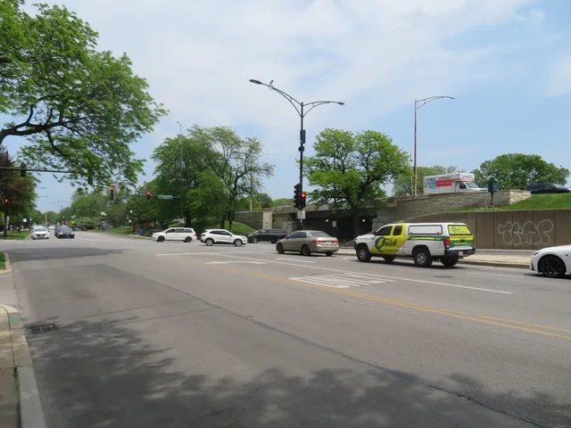 $131,130 | 3950 North Lake Shore Drive, Unit 1207B, Chicago, IL 60613