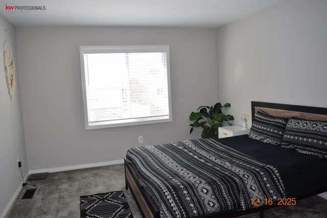 $3,000 | 30295 Berghway Trail, Warren, MI 48092