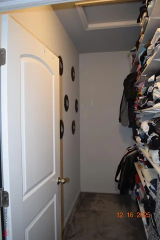 $3,000 | 30295 Berghway Trail, Warren, MI 48092