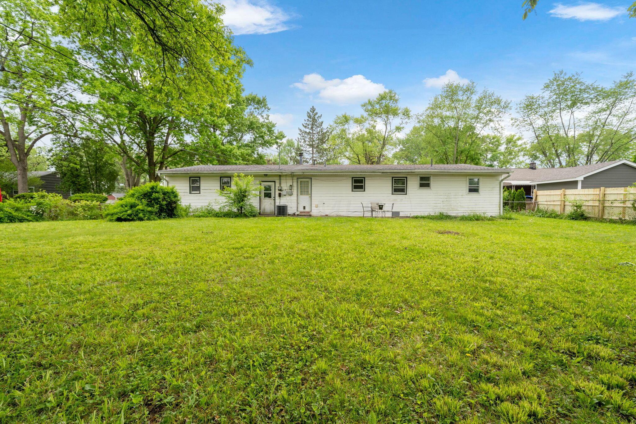 1634 Case Road Columbus, OH 43224 - Photo 31 of 40 34-web-or-mls-DSC05814