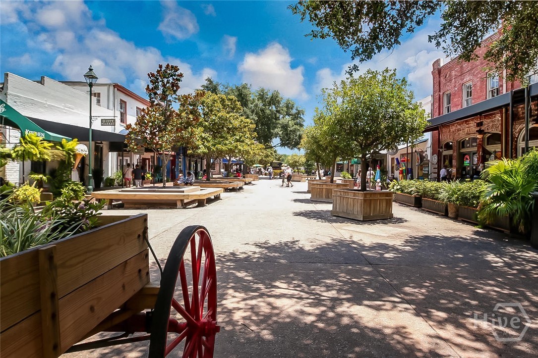 412 Legends Court Savannah, GA 31421 - Photo 26 of 27 City Market