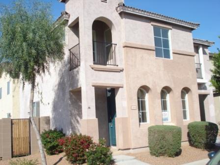 1404 East Bloch Road Phoenix, AZ 85040 - Photo 1 of 9 Front of House