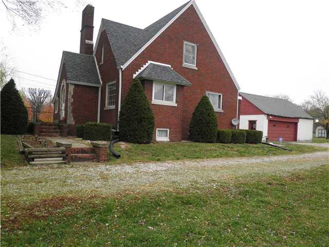 3715 Bluff Road Indianapolis, IN 46217 - Photo 2 of 17 Gallery Image 2