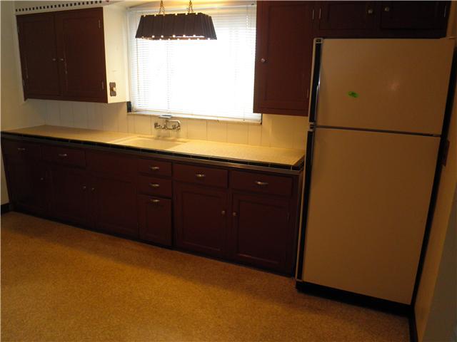 3715 Bluff Road Indianapolis, IN 46217 - Photo 9 of 17 Gallery Image 9