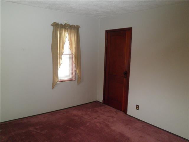 3715 Bluff Road Indianapolis, IN 46217 - Photo 10 of 17 Gallery Image 10