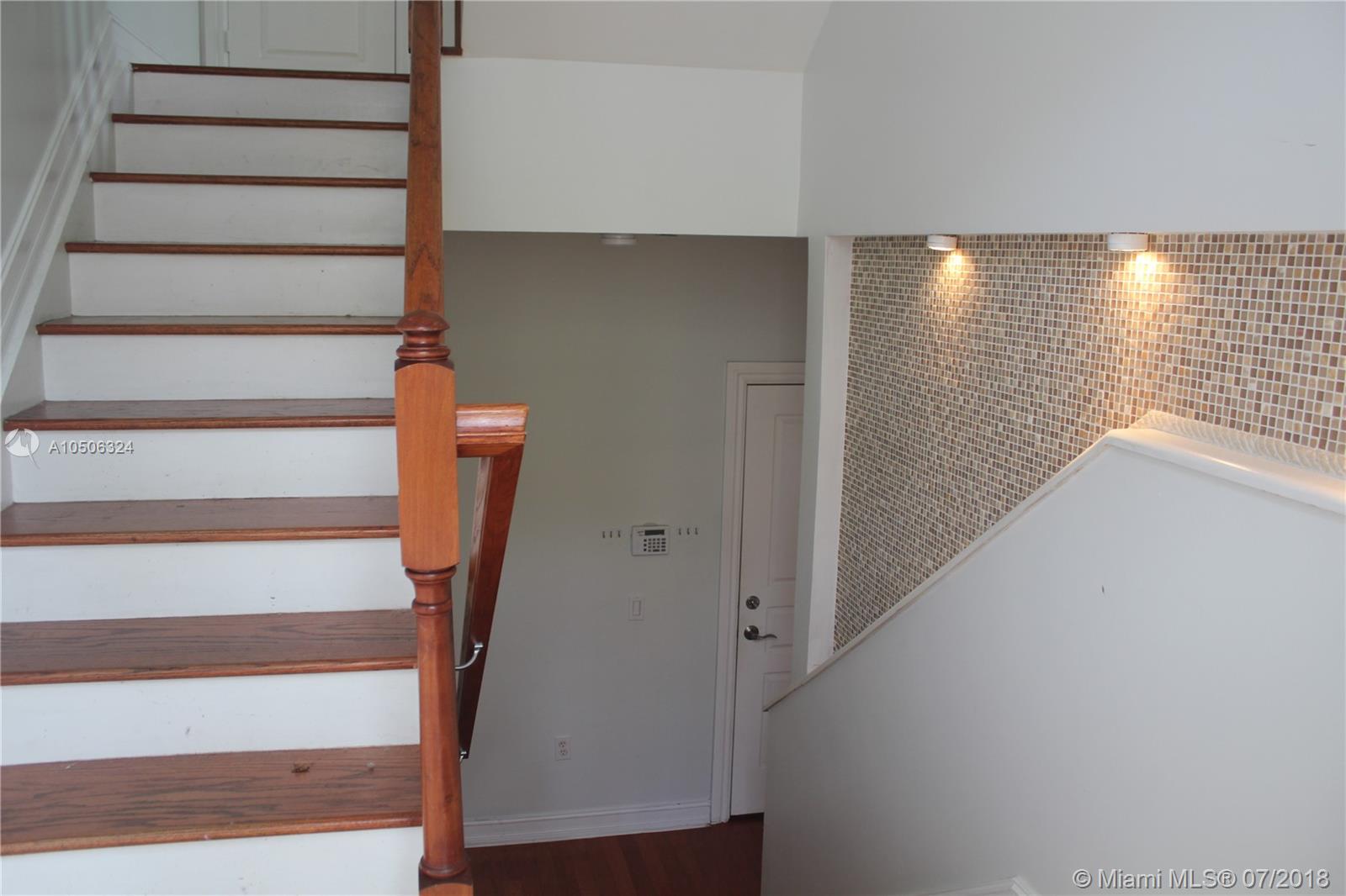 603 Renaissance Way, Unit 603 Delray Beach, FL 33483 - Photo 3 of 11 Gallery Image 3