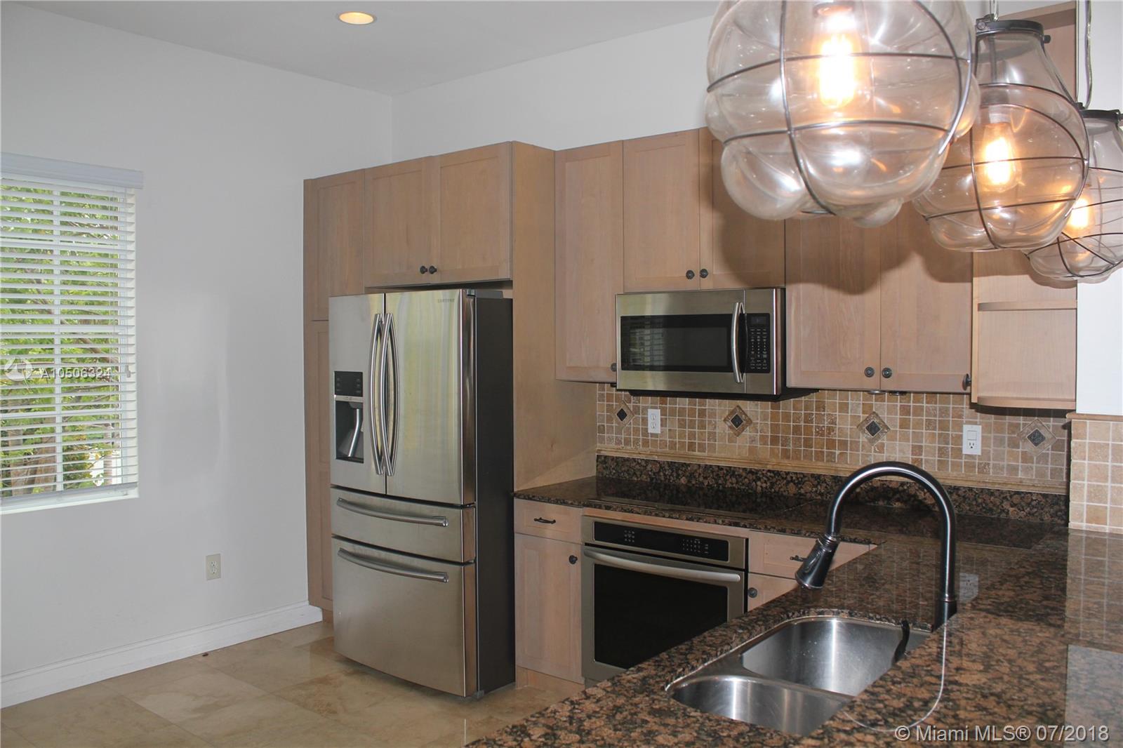 603 Renaissance Way, Unit 603 Delray Beach, FL 33483 - Photo 4 of 11 Gallery Image 4