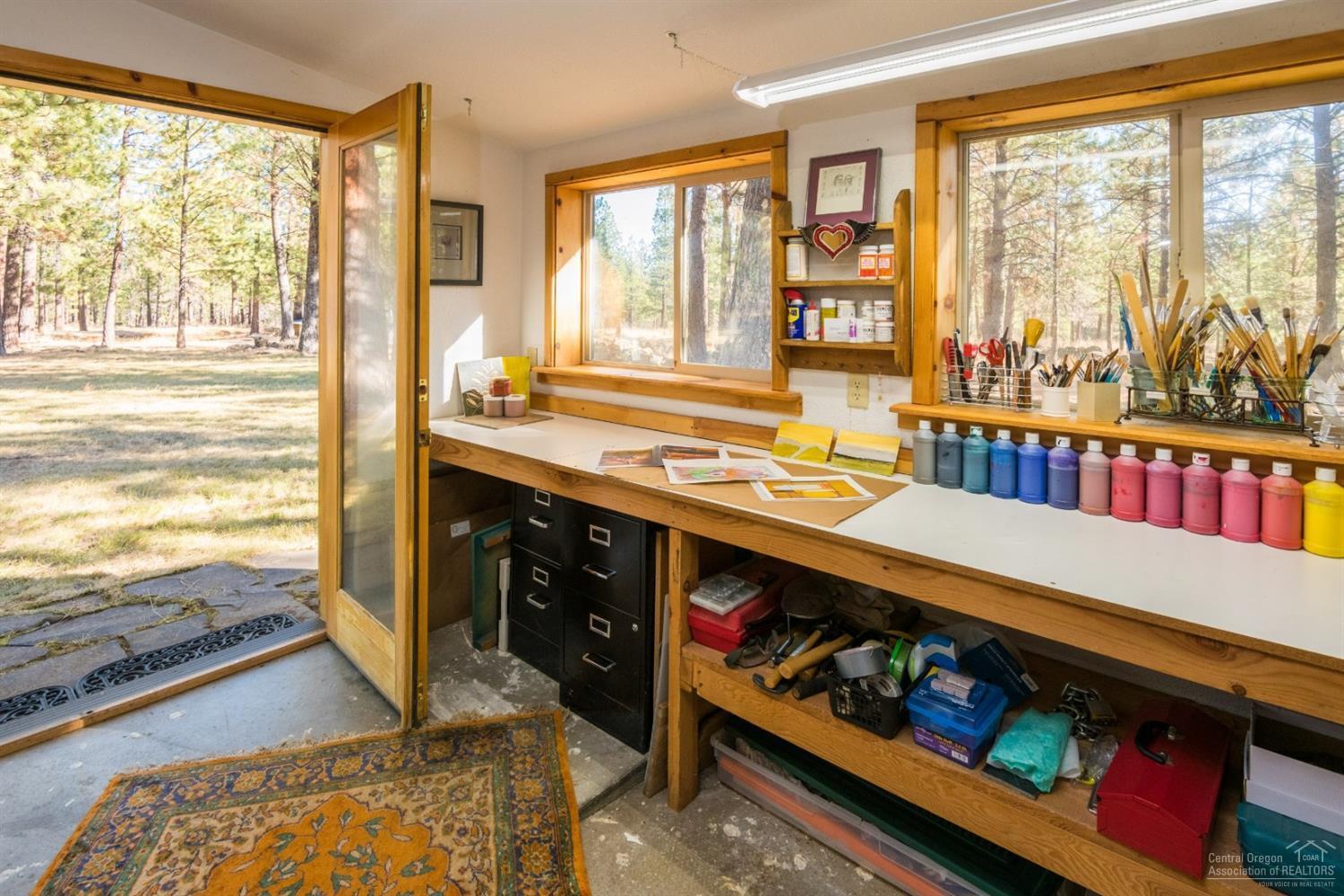 68015 Edgington Road Sisters, OR 97759 - Photo 15 of 25 Additional Photo