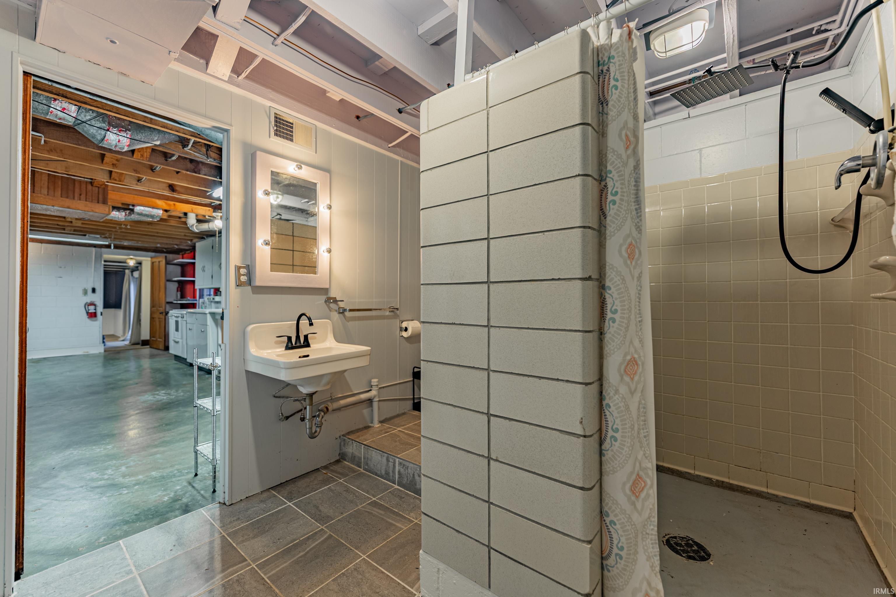 3008 North Red Bank Road Evansville, IN 47720 - Photo 27 of 35