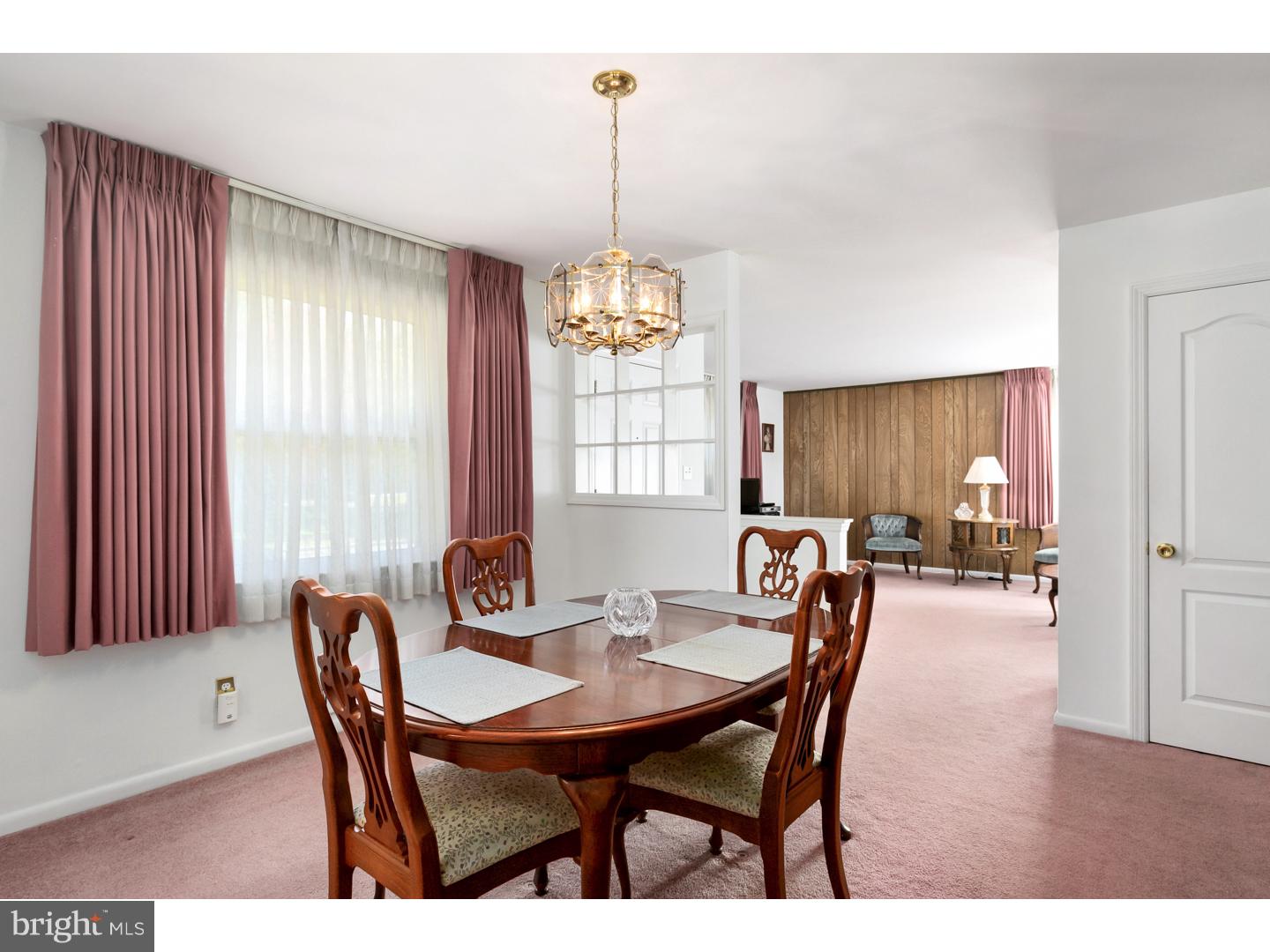 112 Antietam Road Cherry Hill, NJ 08034 - Photo 5 of 19 Dining Room
