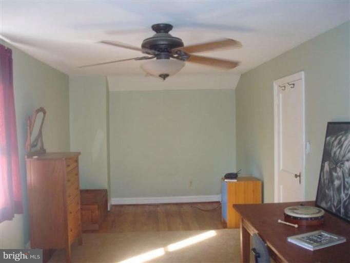 33 Tanglewood Road Catonsville, MD 21228 - Photo 13 of 19 Bedroom #1