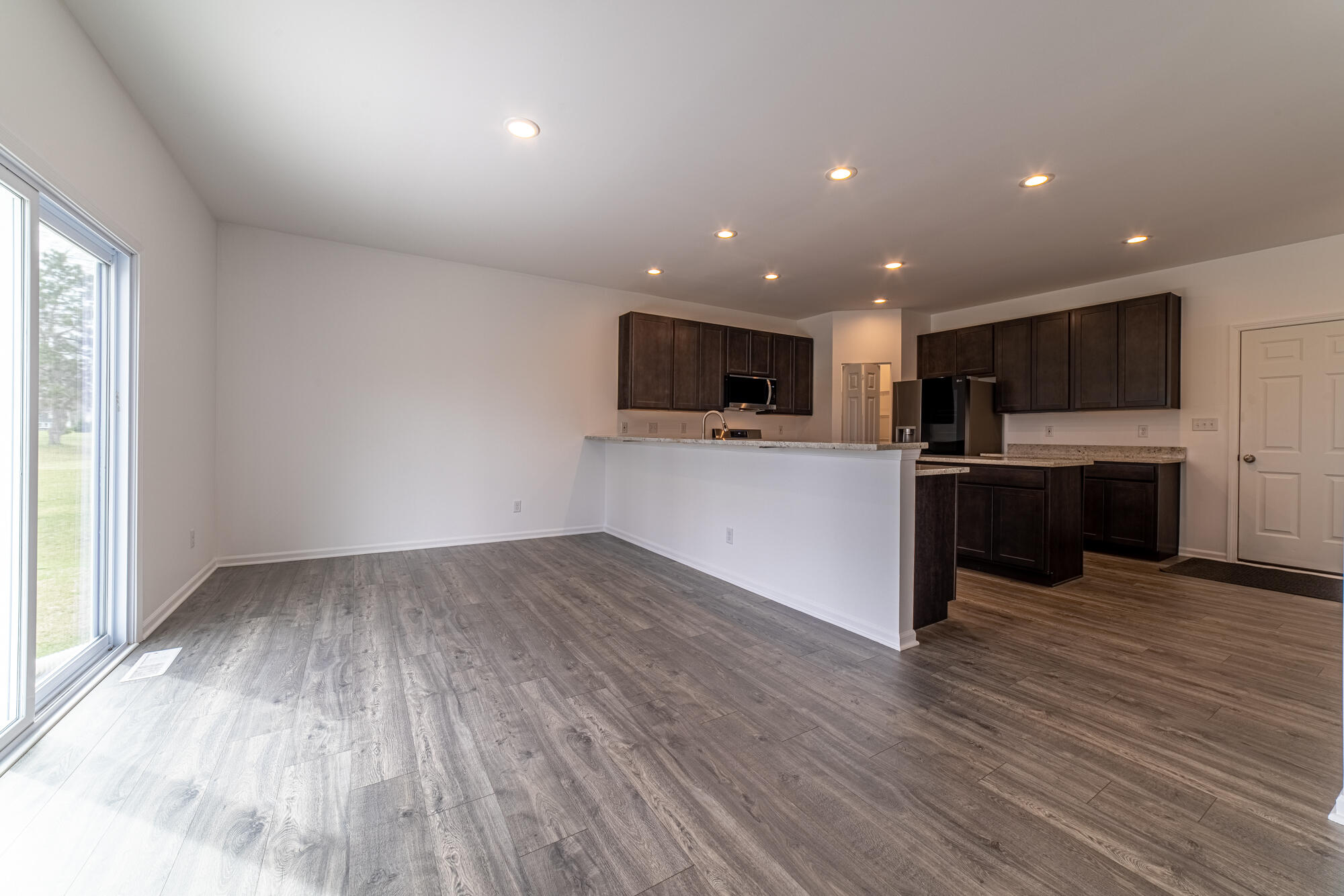 13131 Rutledge Place Crown Point, IN 46307 - Photo 12 of 26 2000x1334