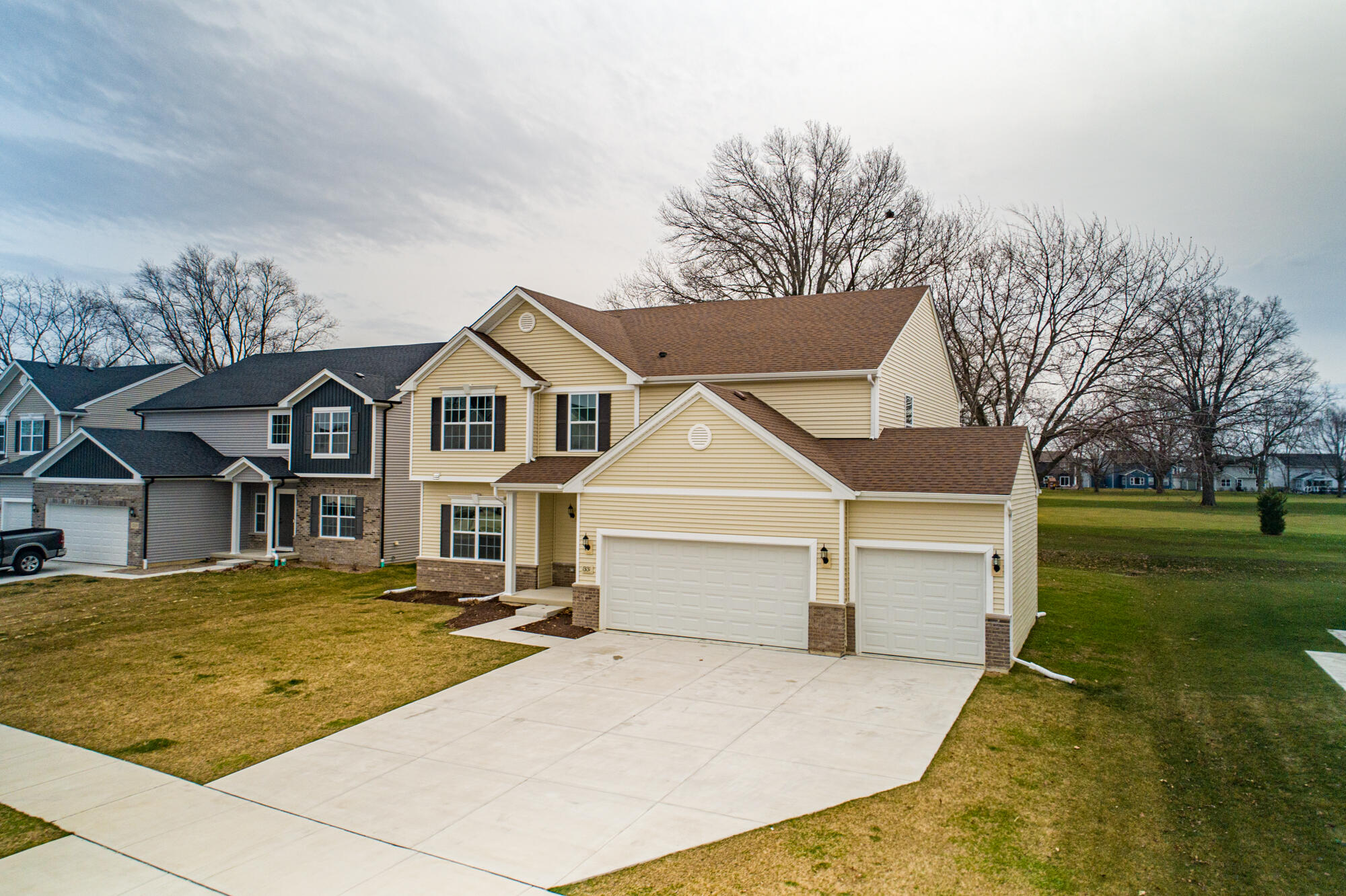 13131 Rutledge Place Crown Point, IN 46307 - Photo 4 of 26 2000x1332