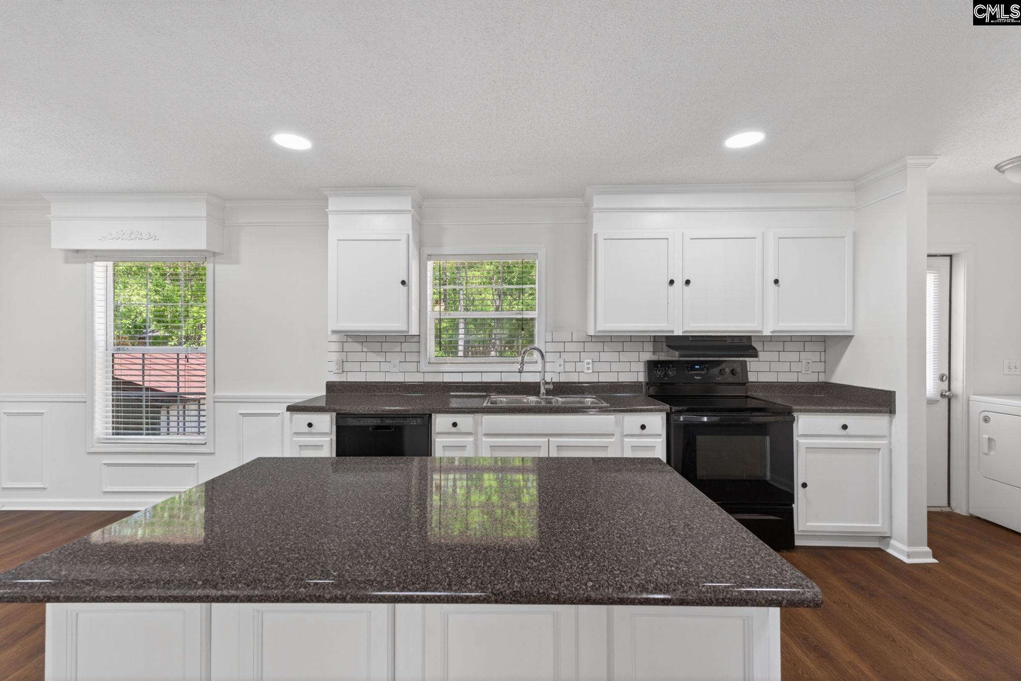 212 Cricket Road Swansea, SC 29160 - Photo 14 of 43